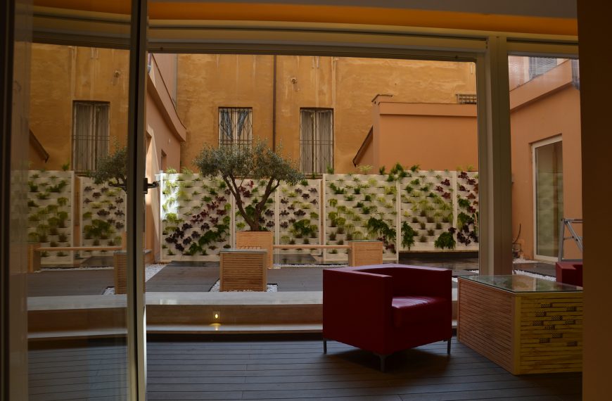 Giardino pensile per uffici